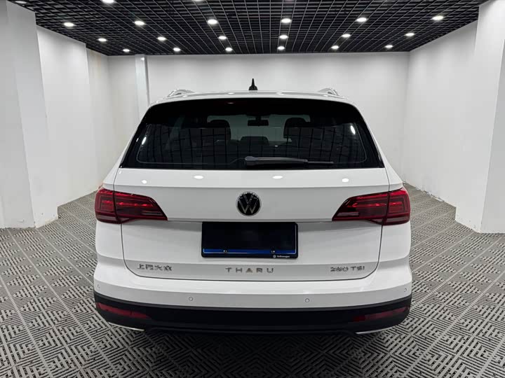 Фото 8 - Volkswagen Tharu