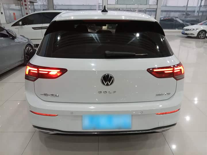 Фото 6 - Volkswagen Golf