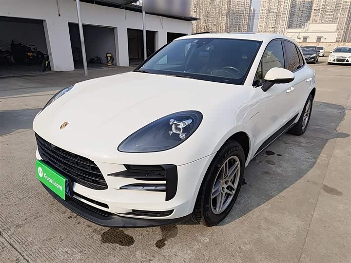 Фото 2 - Porsche Macan