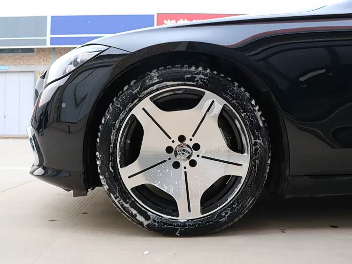 Фото 4 - Mercedes-Benz S-Class