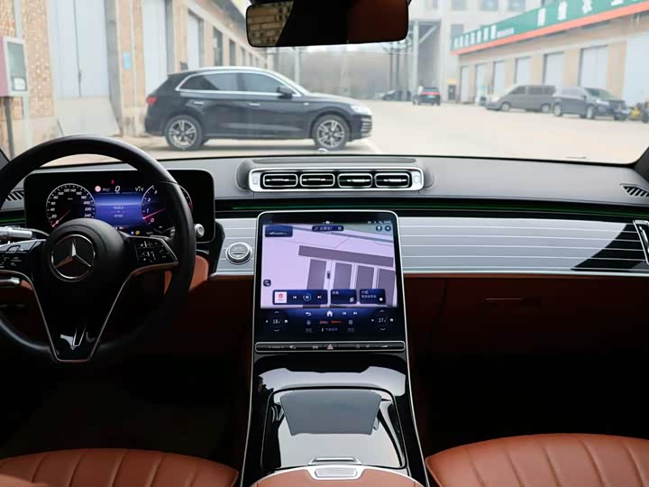 Фото 9 - Mercedes-Benz S-Class