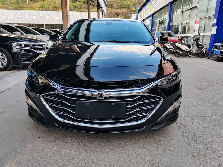 Фото 2 - Chevrolet Malibu XL