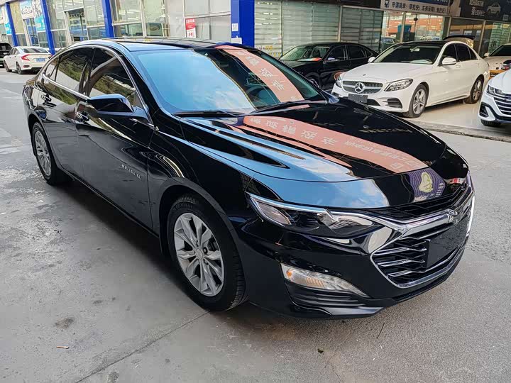 Фото 3 - Chevrolet Malibu XL