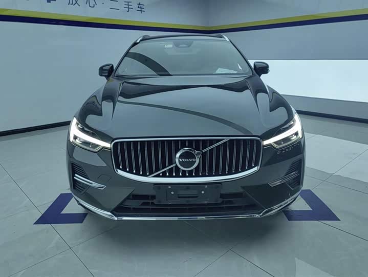 Фото 2 - Volvo XC60