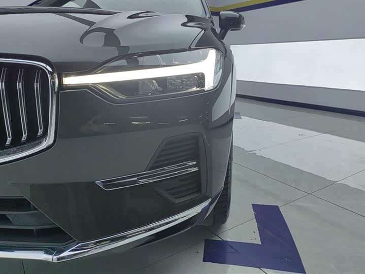 Фото 5 - Volvo XC60