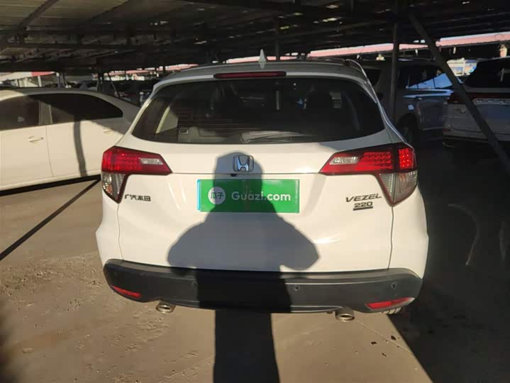Фото 6 - Honda Vezel