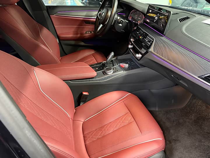 Фото 8 - BMW 5 Series