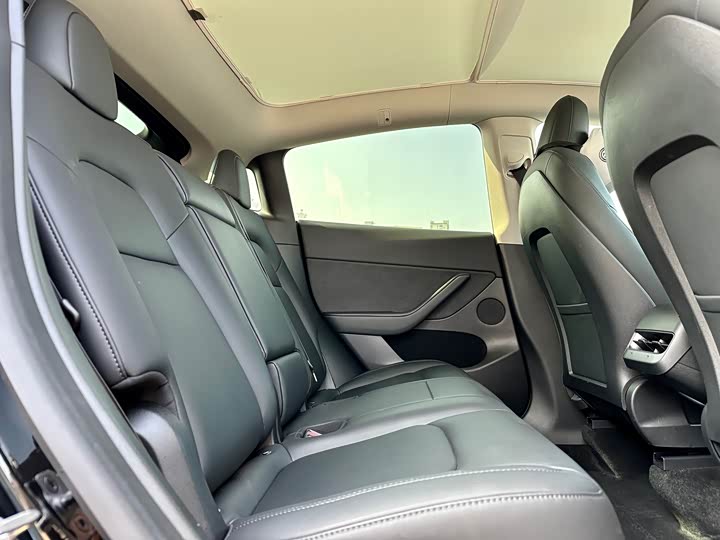 Фото 7 - Tesla Model Y