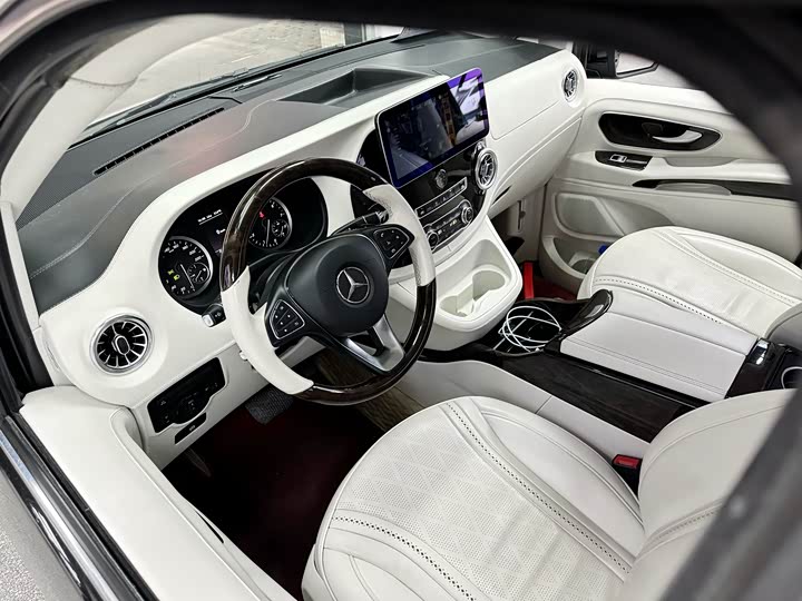 Фото 4 - Mercedes-Benz Vito