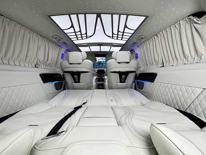 Фото 6 - Mercedes-Benz Vito