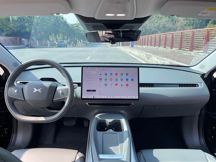Фото 9 - XPeng Mona M03