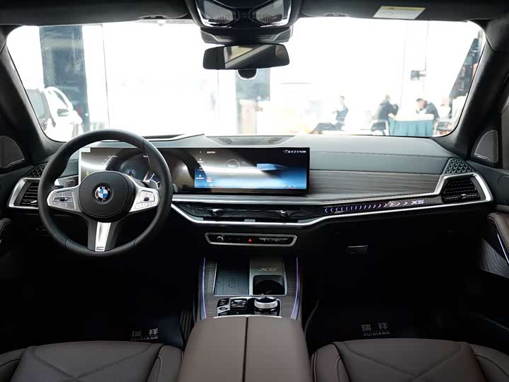 Фото 8 - BMW X5