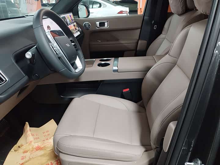 Фото 4 - LiXiang L6