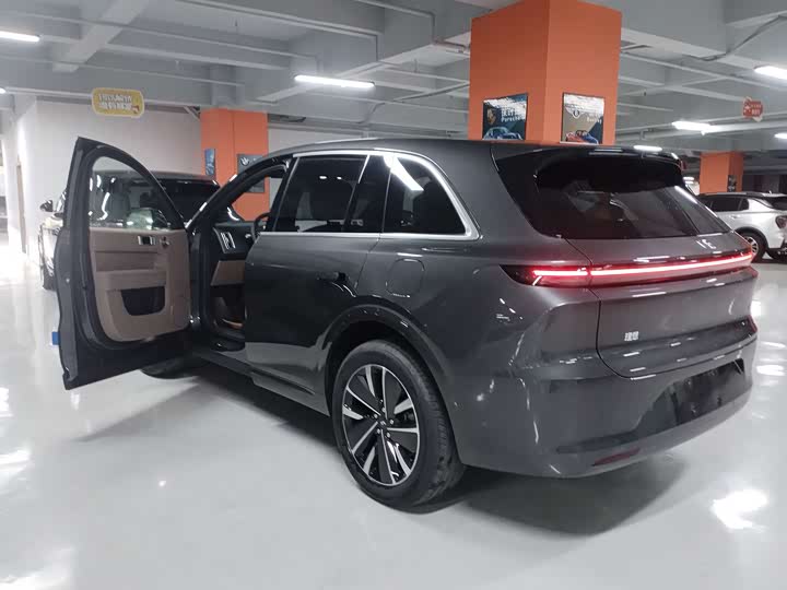 Фото 9 - LiXiang L6