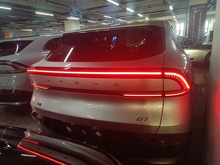 Фото 6 - XPeng G7