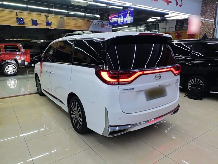 Фото 5 - GAC Trumpchi M8