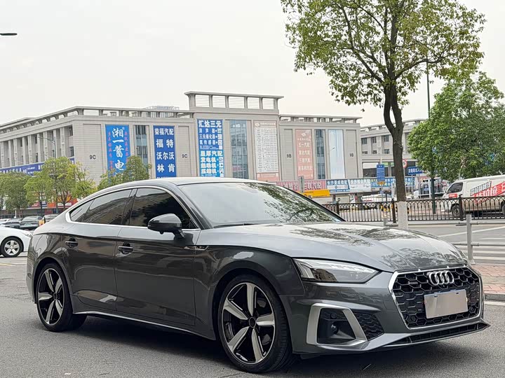 Фото 3 - Audi A5