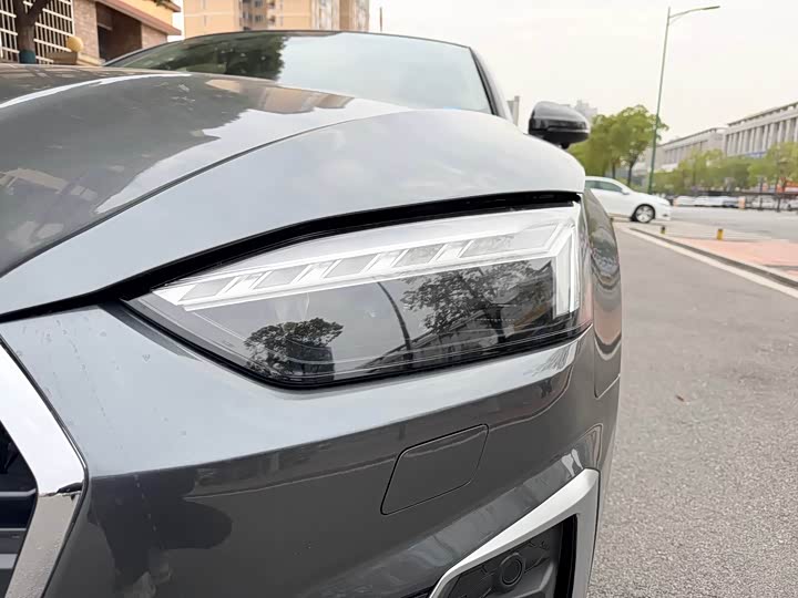 Фото 4 - Audi A5