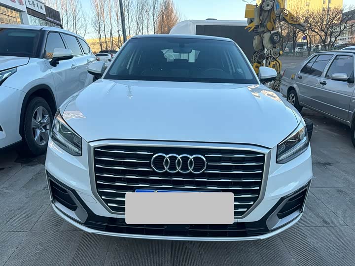 Фото 3 - Audi Q2L