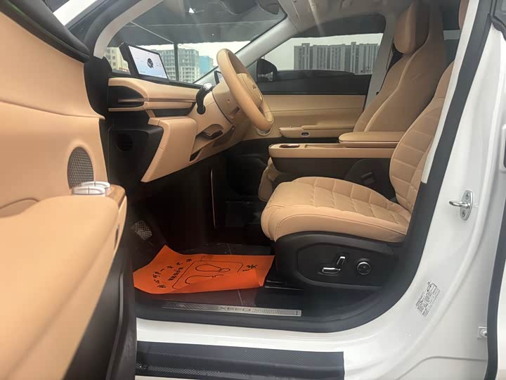 Фото 4 - Exeed Sterra ET