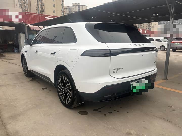 Фото 7 - Exeed Sterra ET