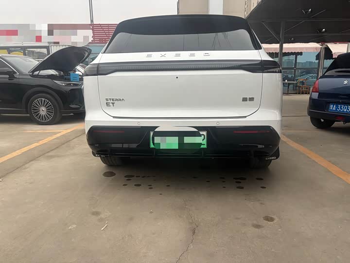 Фото 8 - Exeed Sterra ET