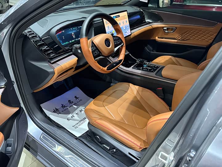 Фото 4 - BYD Han