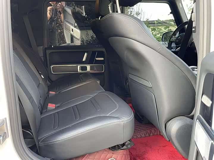 Фото 4 - Mercedes-Benz G-Class