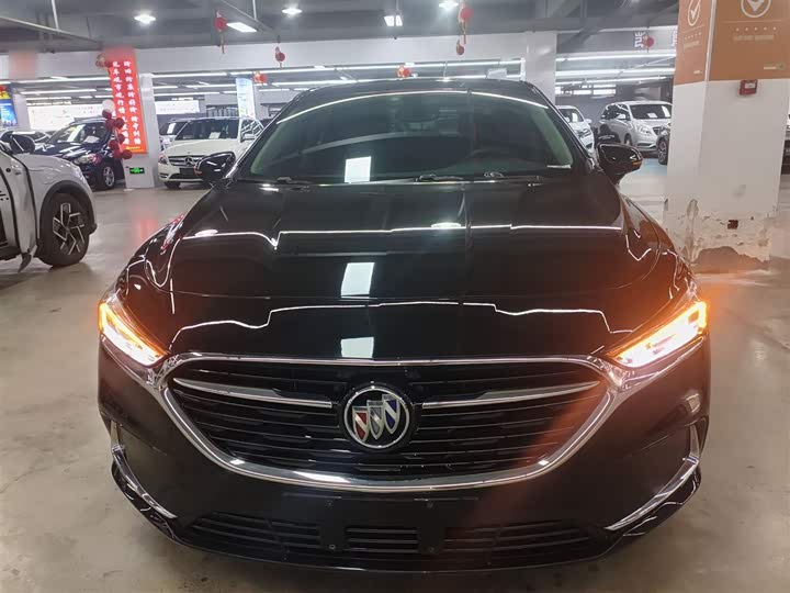 Фото 3 - Buick LaCrosse