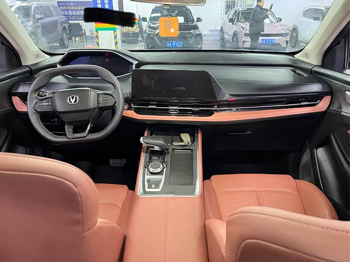 Фото 8 - Changan CS55 Plus