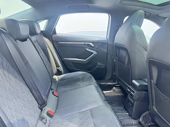 Фото 8 - Audi A3