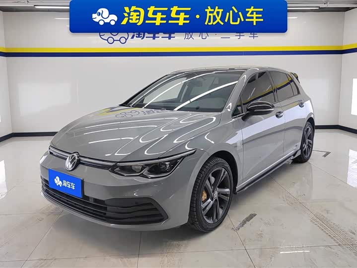 Фото 1 - Volkswagen Golf