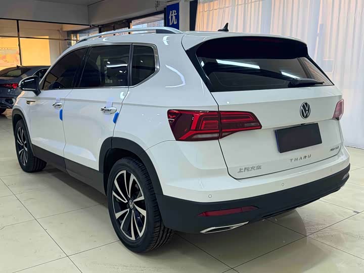 Фото 4 - Volkswagen Tharu