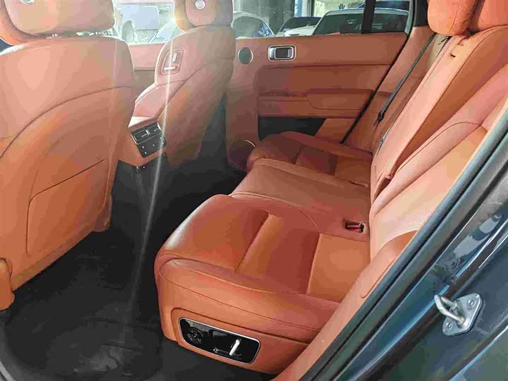 Фото 3 - LiXiang L7