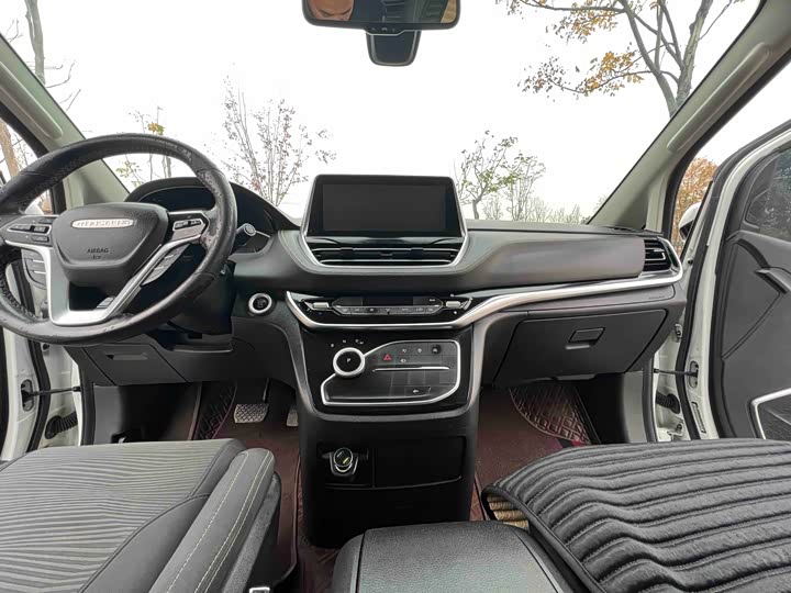 Фото 7 - Maxus G20