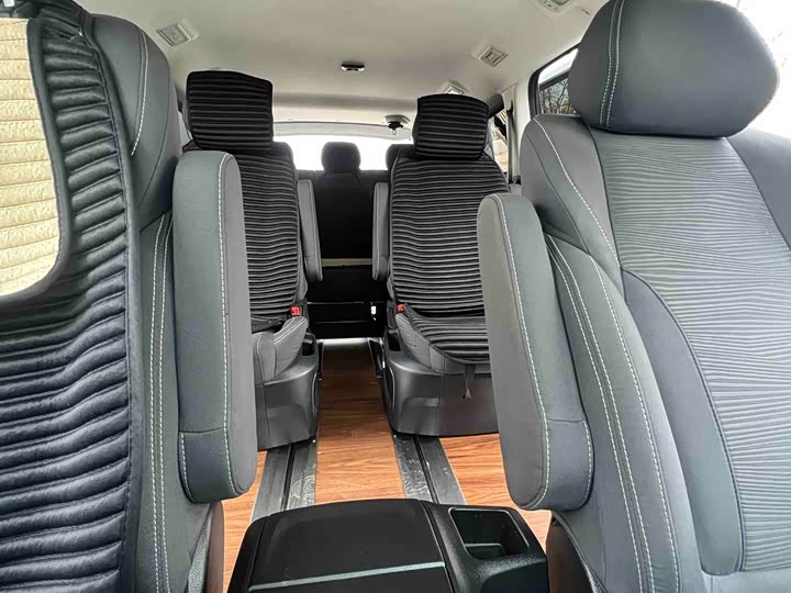 Фото 8 - Maxus G20