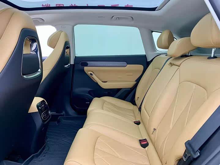 Фото 2 - Leapmotor C11