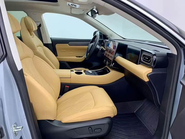 Фото 3 - Leapmotor C11