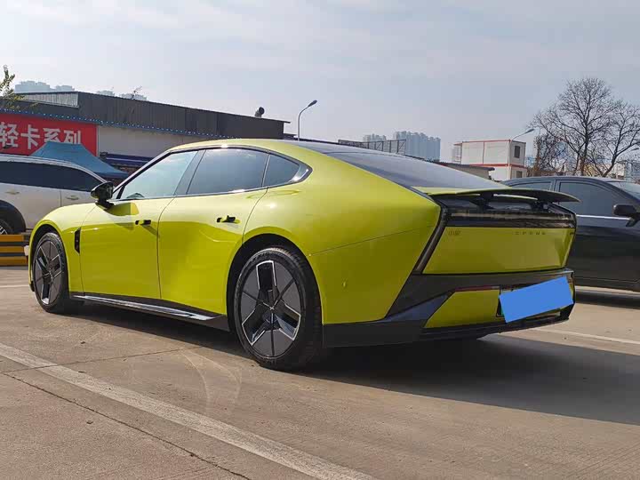 Фото 4 - XPeng P7