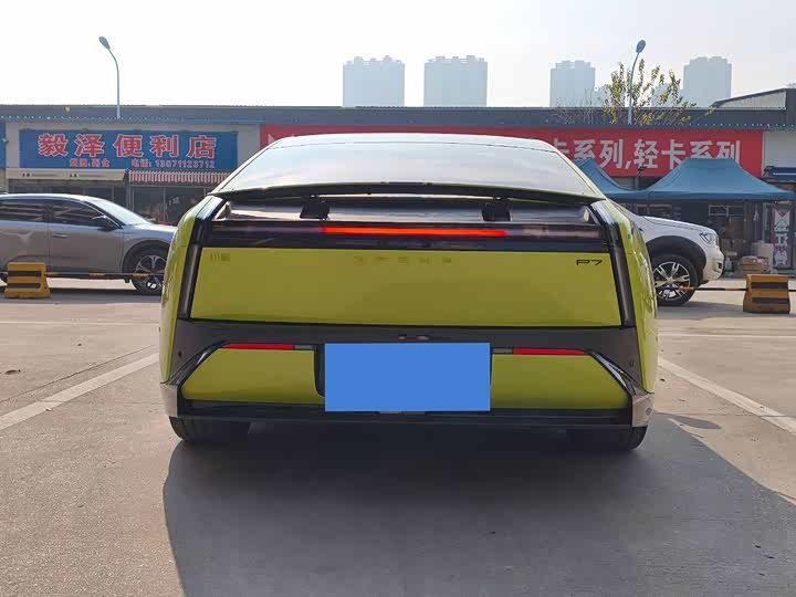 Фото 5 - XPeng P7