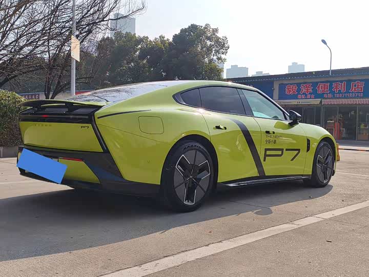 Фото 6 - XPeng P7