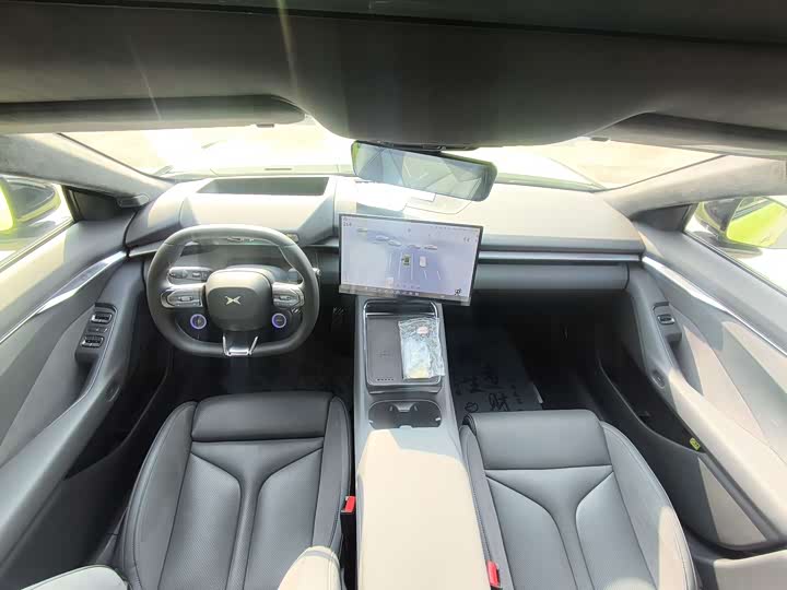 Фото 9 - XPeng P7