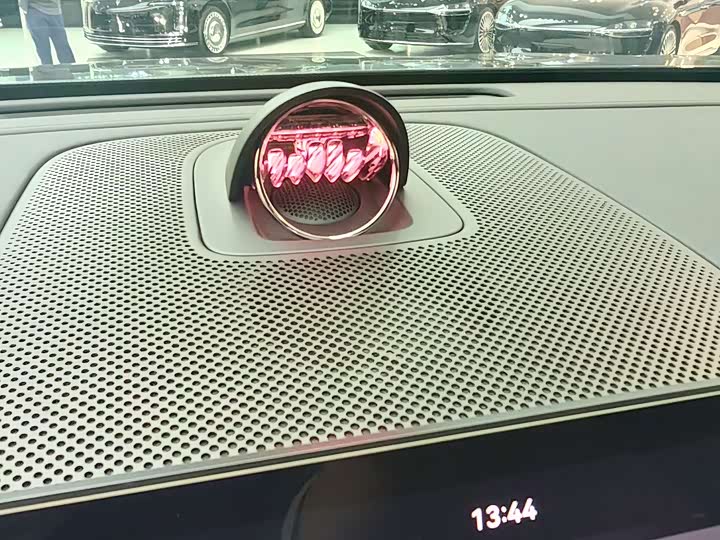 Фото 9 - Aito M8