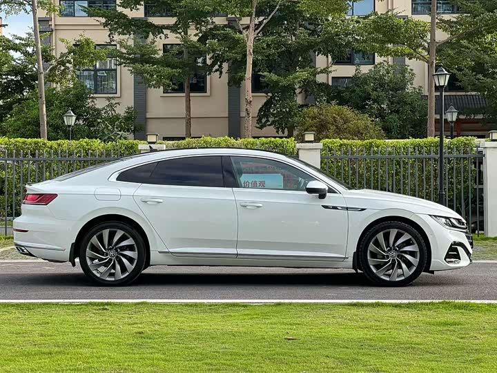 Фото 2 - Volkswagen CC