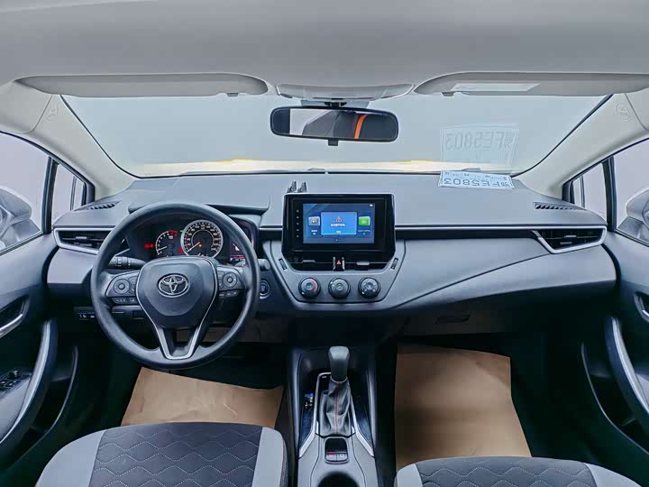 Фото 6 - Toyota Corolla