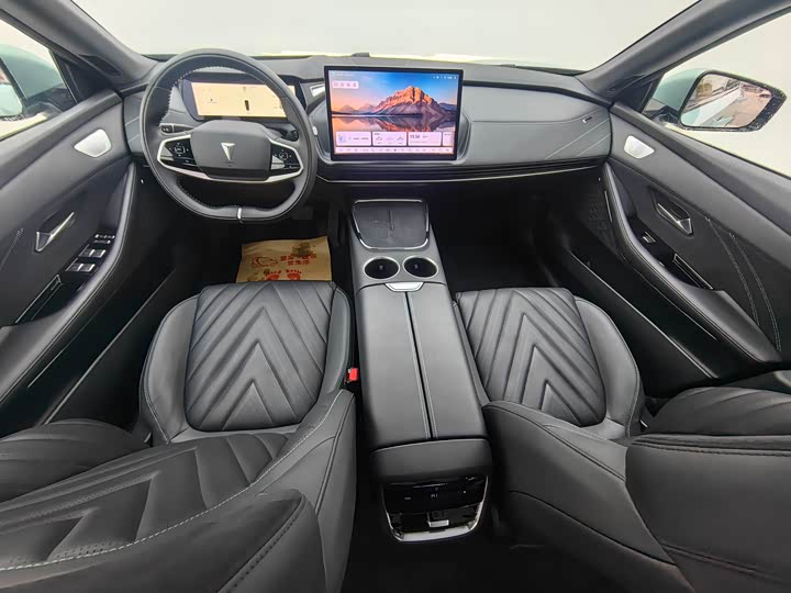 Фото 8 - Changan Deepal SL03