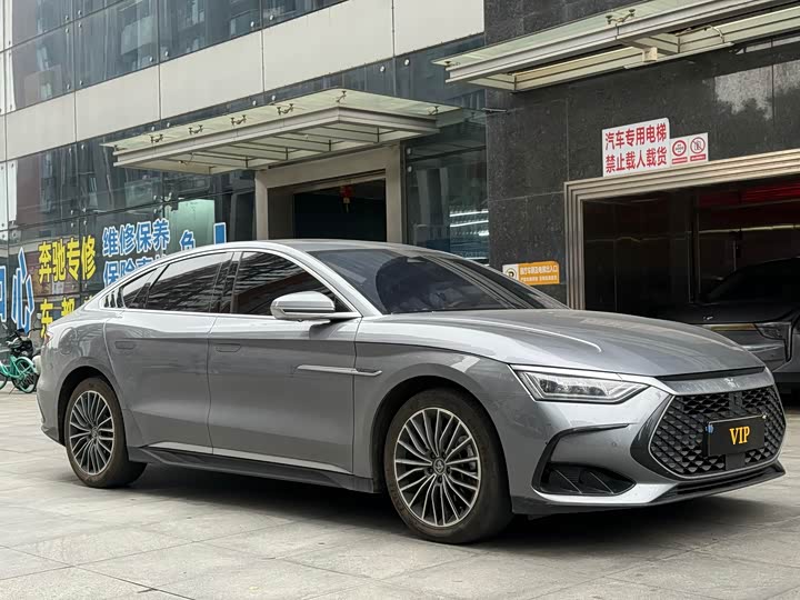 Фото 3 - BYD Han