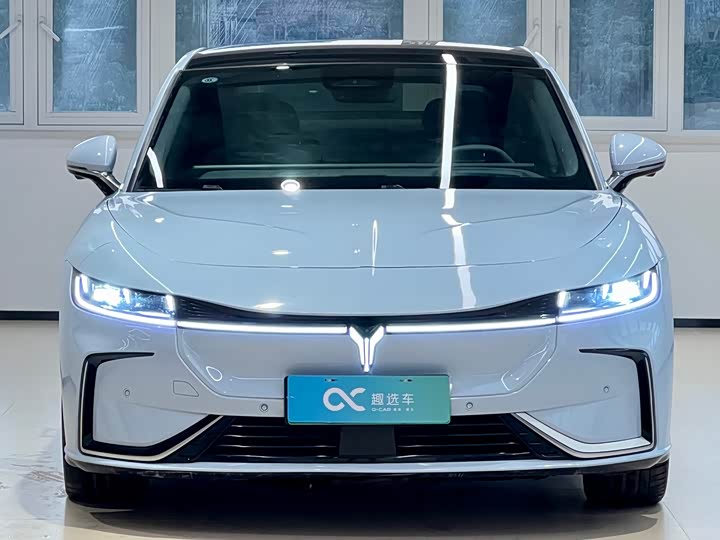 Фото 2 - Voyah Passion