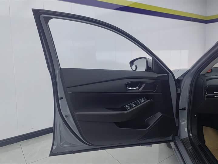 Фото 7 - Honda Inspire