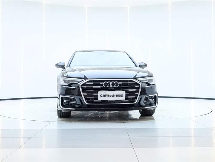 Фото 2 - Audi A6L